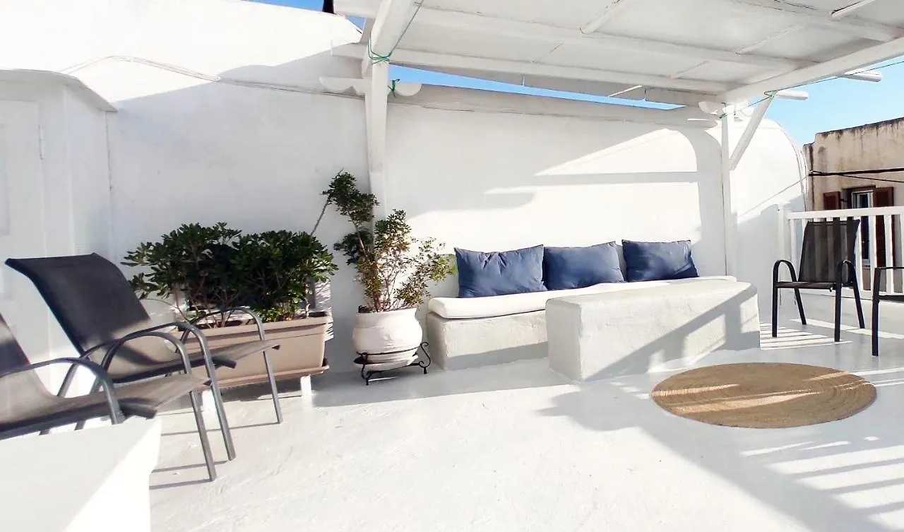 Feriehus Bougainvillea Typical Town House - Private Rooftop Mykonos Town